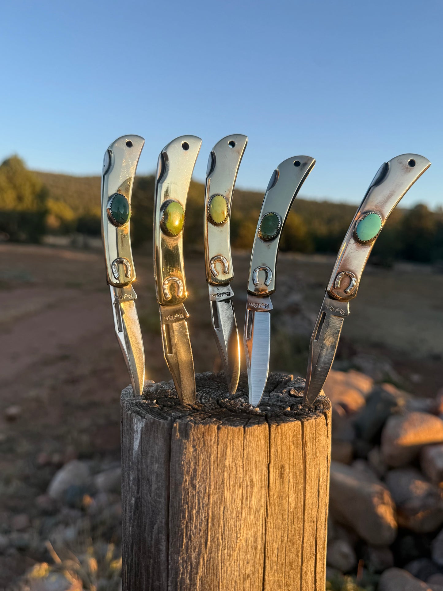 Horseshoe Turquoise Pocket Knife