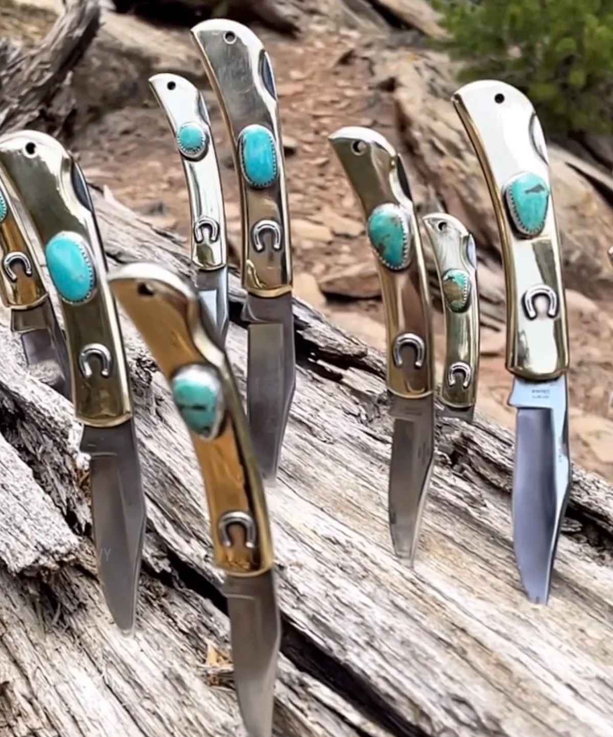 Horseshoe Turquoise Pocket Knife
